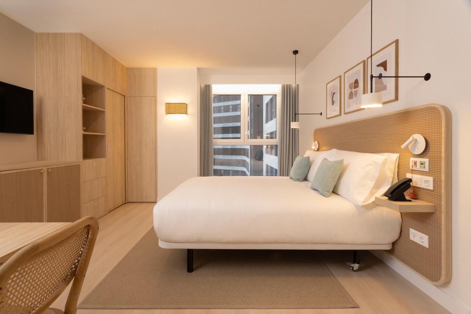 Staybridge Suites & Apartments Malaga By Ihg Exterior photo