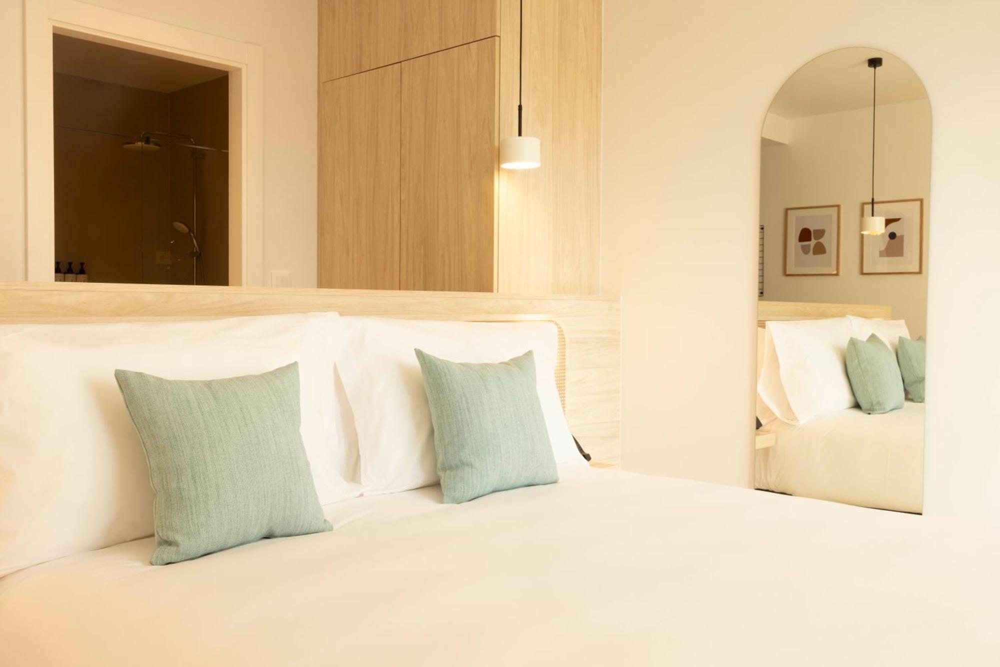 Staybridge Suites & Apartments Malaga By Ihg Exterior photo